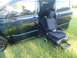 2014 Toyota Voxy with Detachable Wheelchair